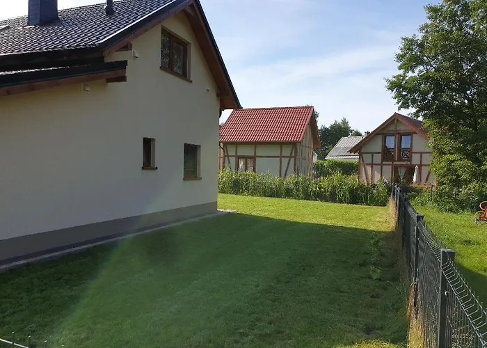 Osada Cztery Pory Roku - Dom Jesien Semesterbostad Kopalino