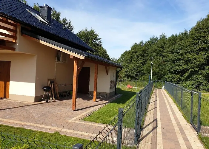 Semesterbostad Osada Cztery Pory Roku - Dom Jesien *