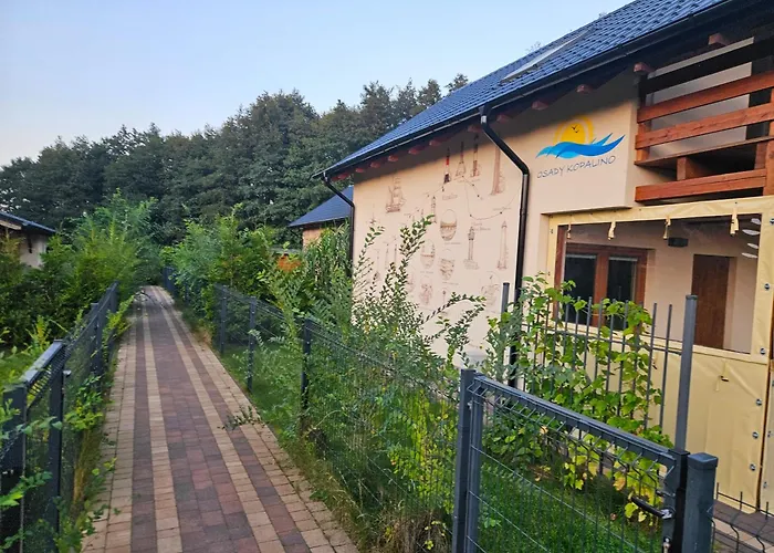 Osada Cztery Pory Roku - Dom Jesien Semesterbostad Kopalino